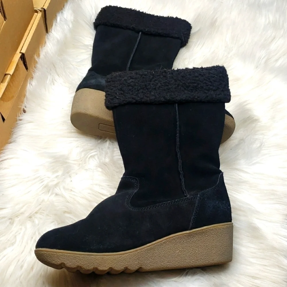 LANDS END Chalet Short Boots Faux Fur wedge 7B
